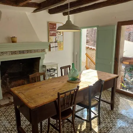 Cal Teixidor 3* Mediona