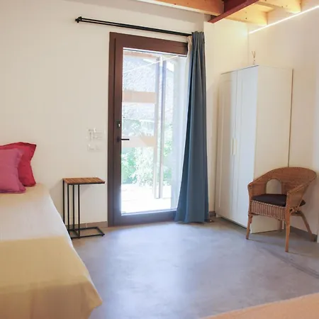 Cal Teixidor 3* Mediona