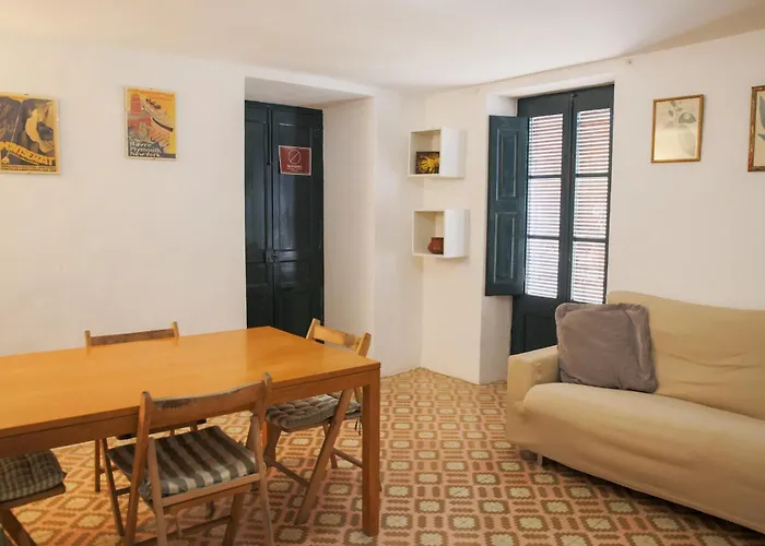 فندق مبيت وإفطار Cal Teixidor 3*