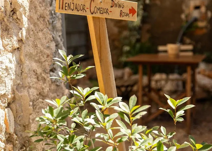 Cal Teixidor فندق مبيت وإفطار 3*